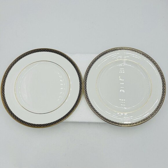 Waterford Fine China Powerscourt Dinner Plate 10.75" Navy Gold Set of 2
